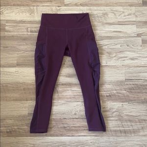 Fabletics Capri length leggings